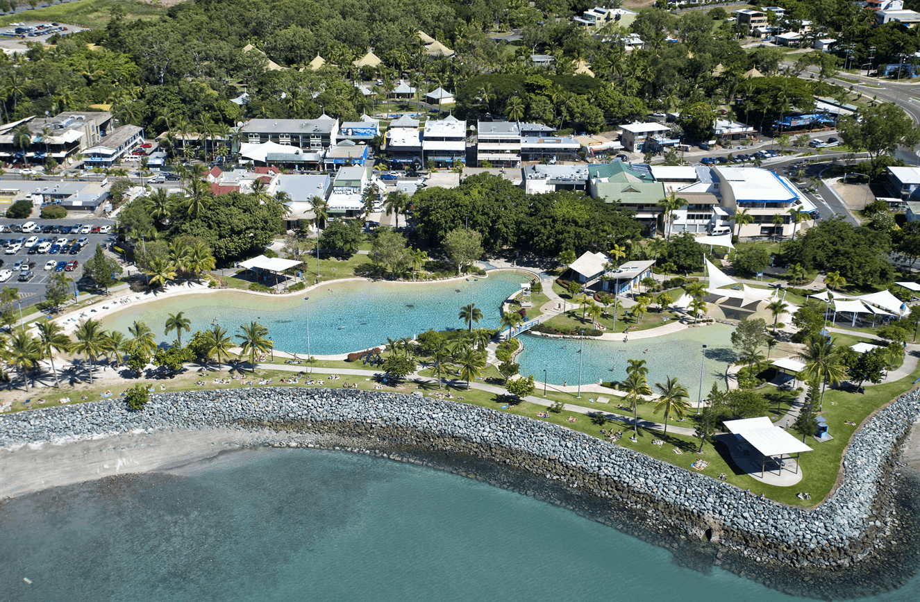 Whitsundays Breakaway image